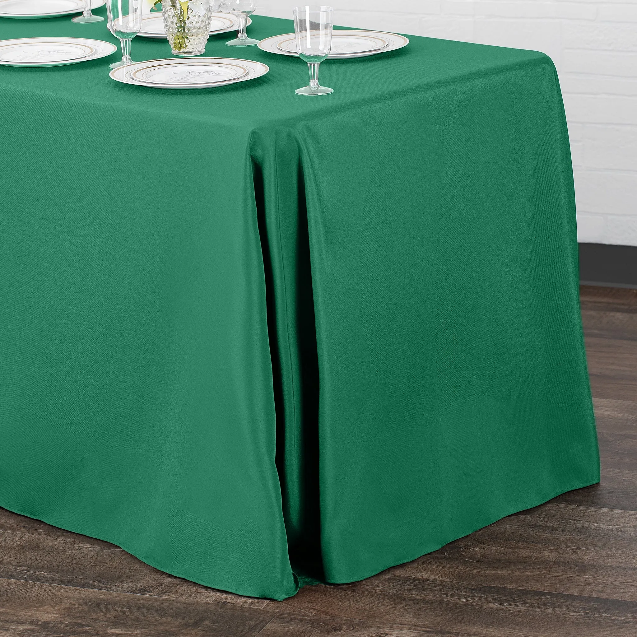 90"x156" Rectangular Oblong Polyester Tablecloth - Emerald Green
