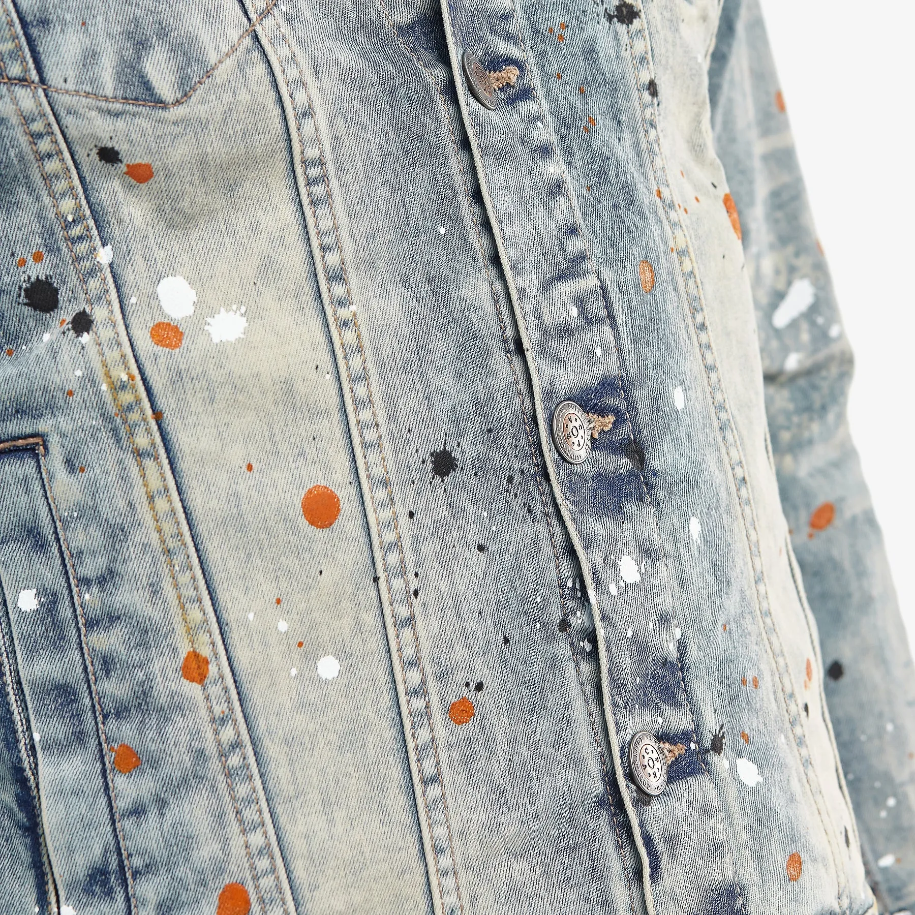 LIGHT TINT BLUE DENIM JACKET W/ SPOT DETAIL