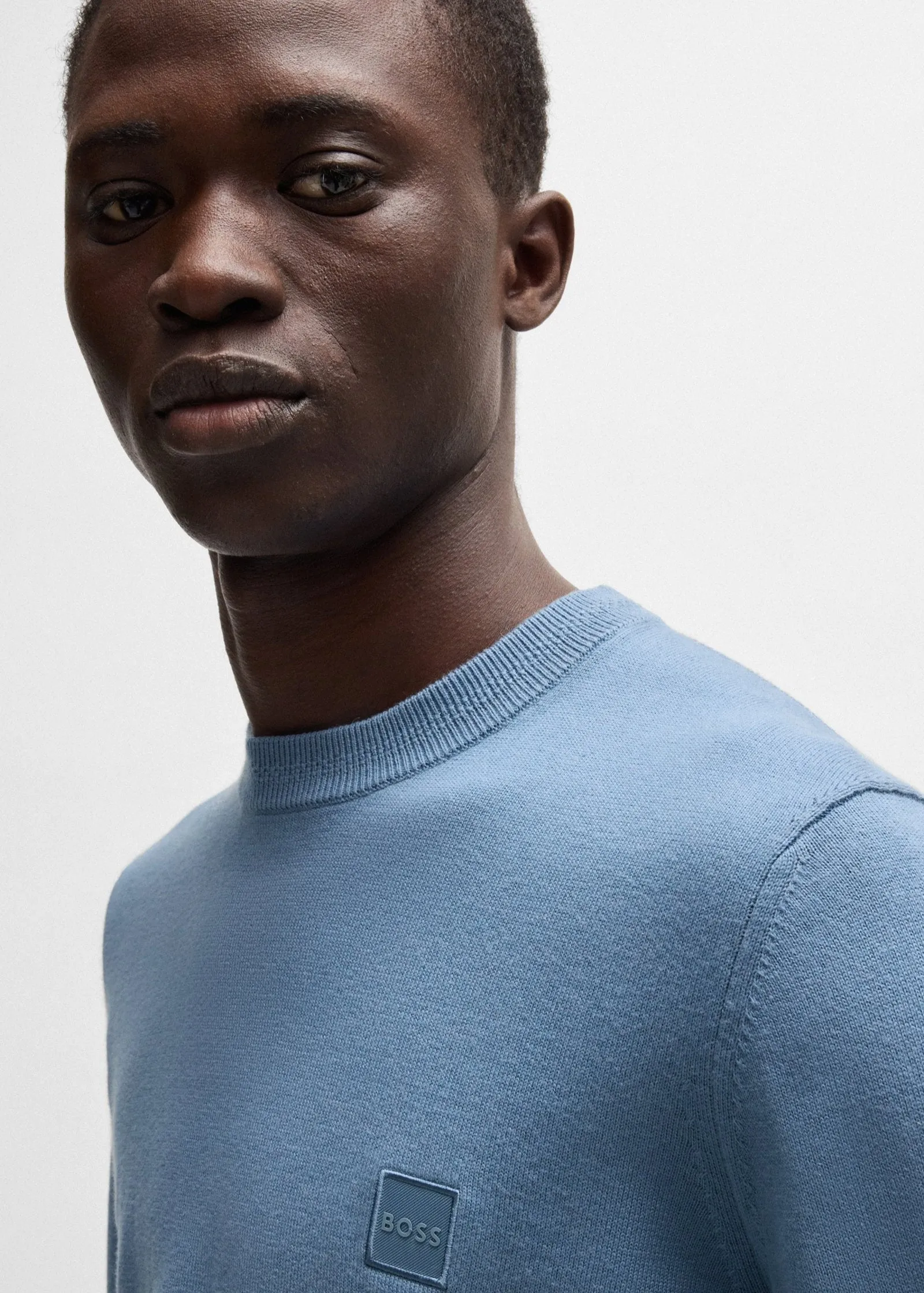 Pull BOSS bleu en cachemire