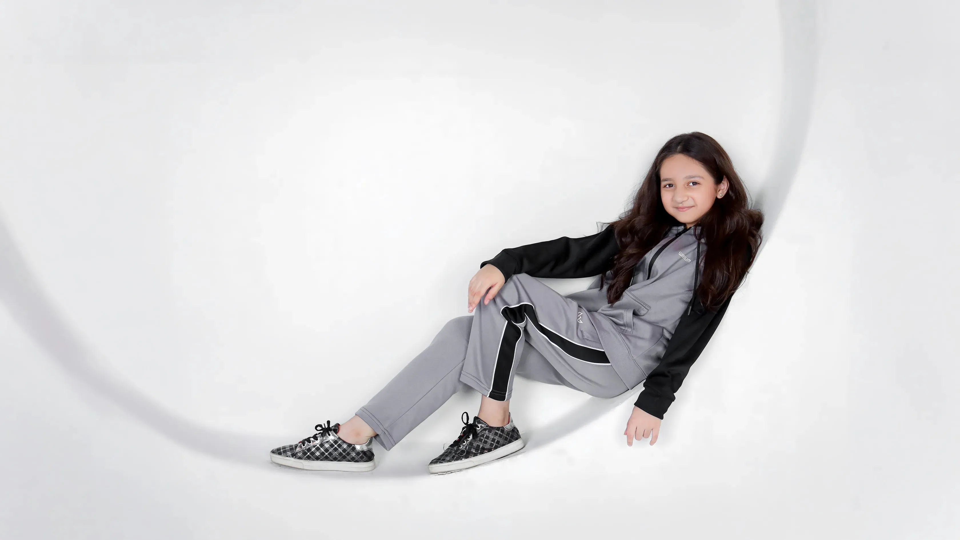 Raglan Rythm - Kids Winter Tracksuit