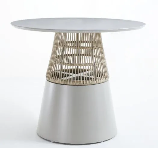 Zoland Outdoor Round Dining Set